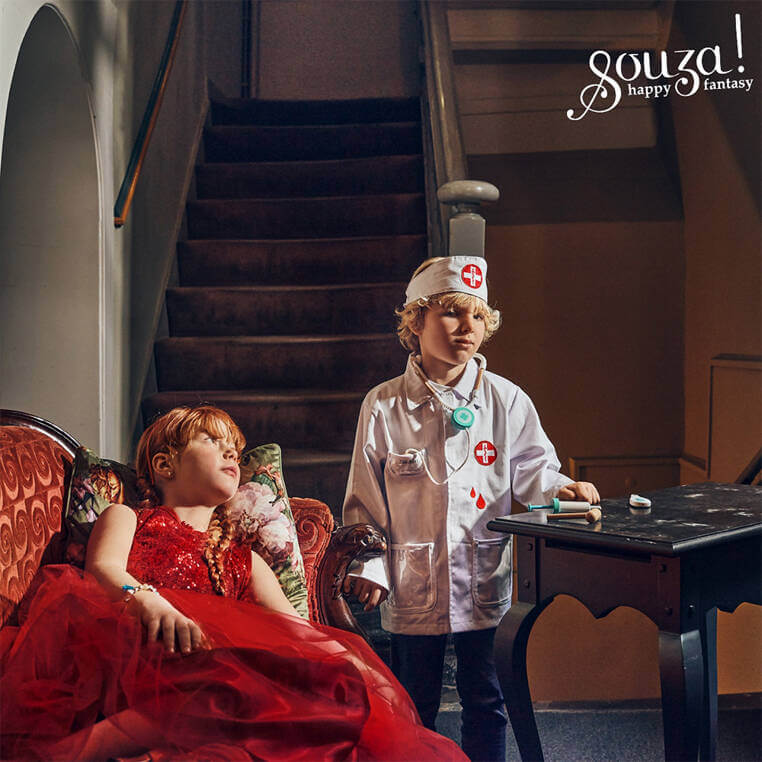 Doctor Suit w/accessories (sz 4-7 yrs)