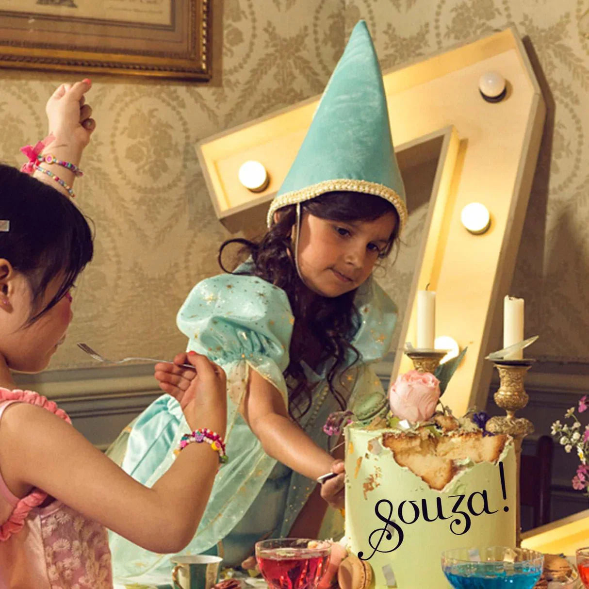 Victoria dress (2 sizes)