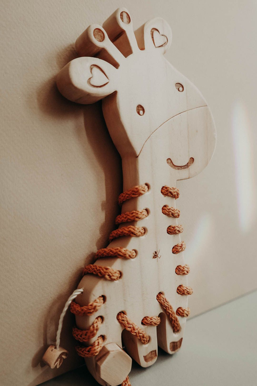 Giraffe lacing toy, Wooden sewing, Montessori - Kidtoycart