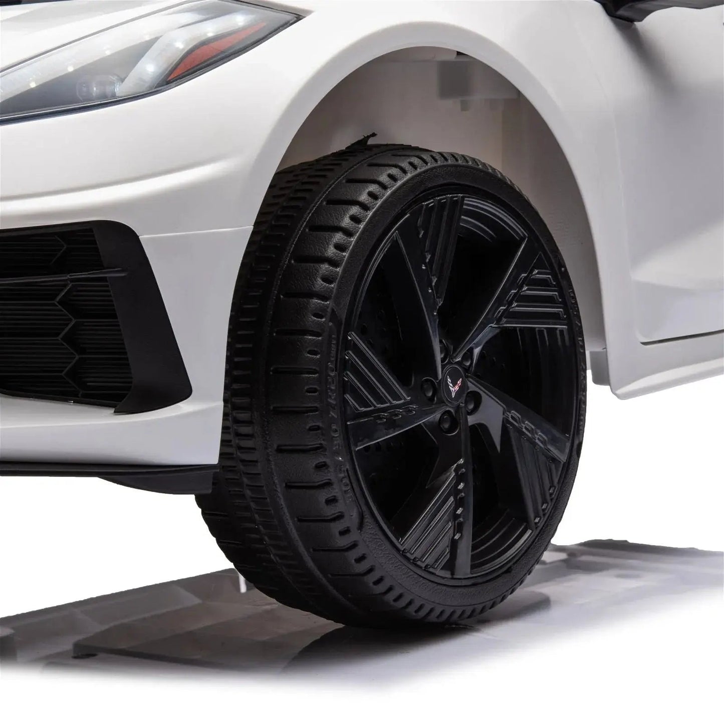 12V Chevrolet Corvette C8 Stingray 1-Seater Kids Ride-On Car