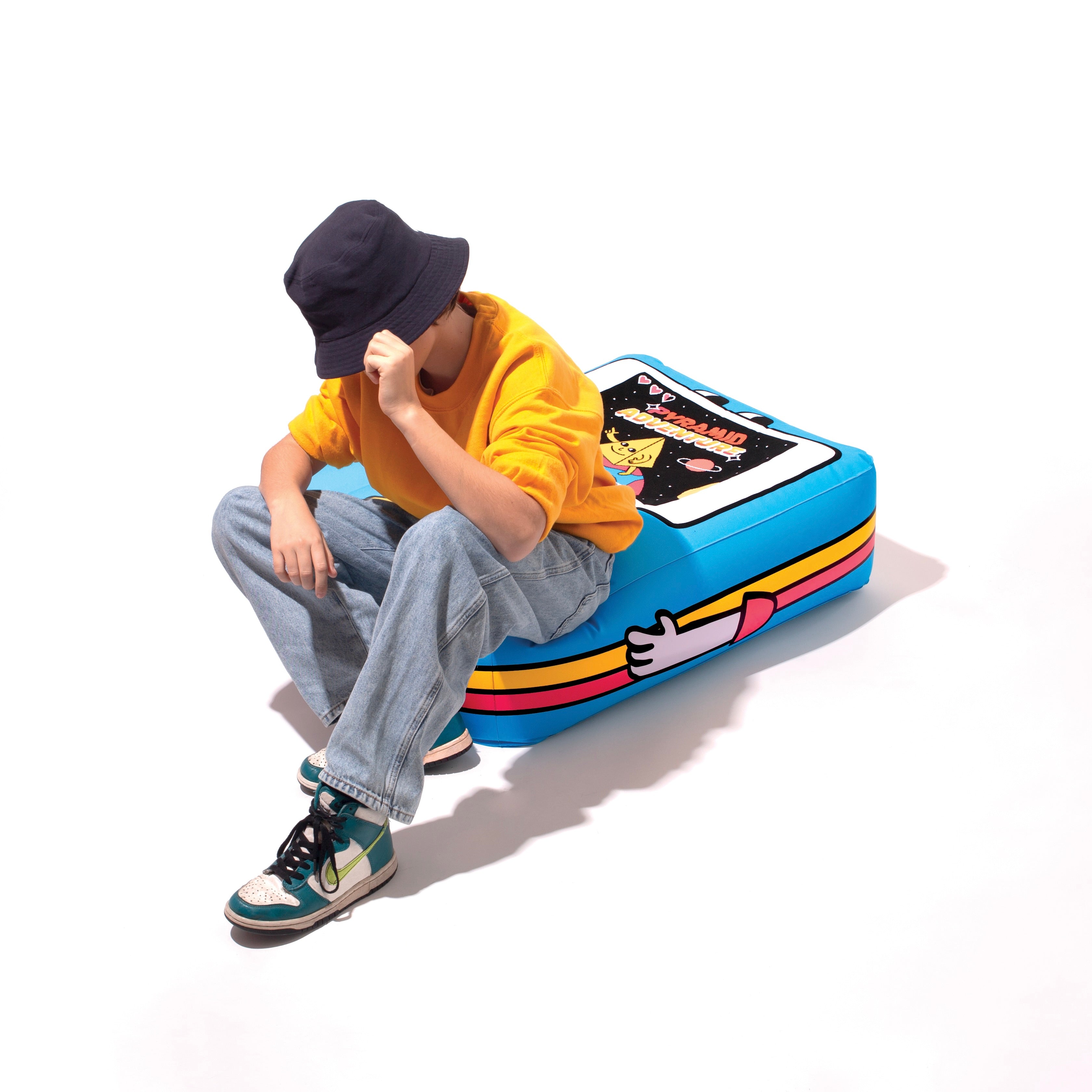 Video game - Giant inflatable pillow