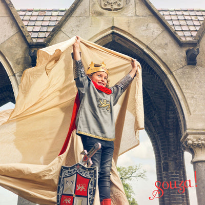 King Arthur (2 sizes)
