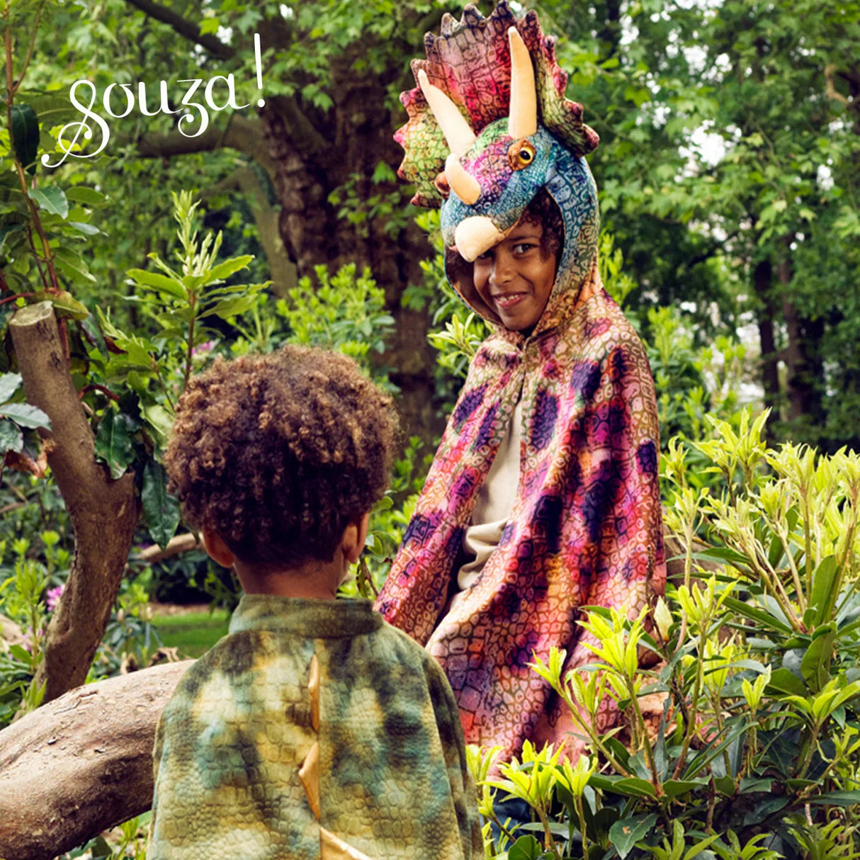 Triceratops cape (sz 4-7 yrs)