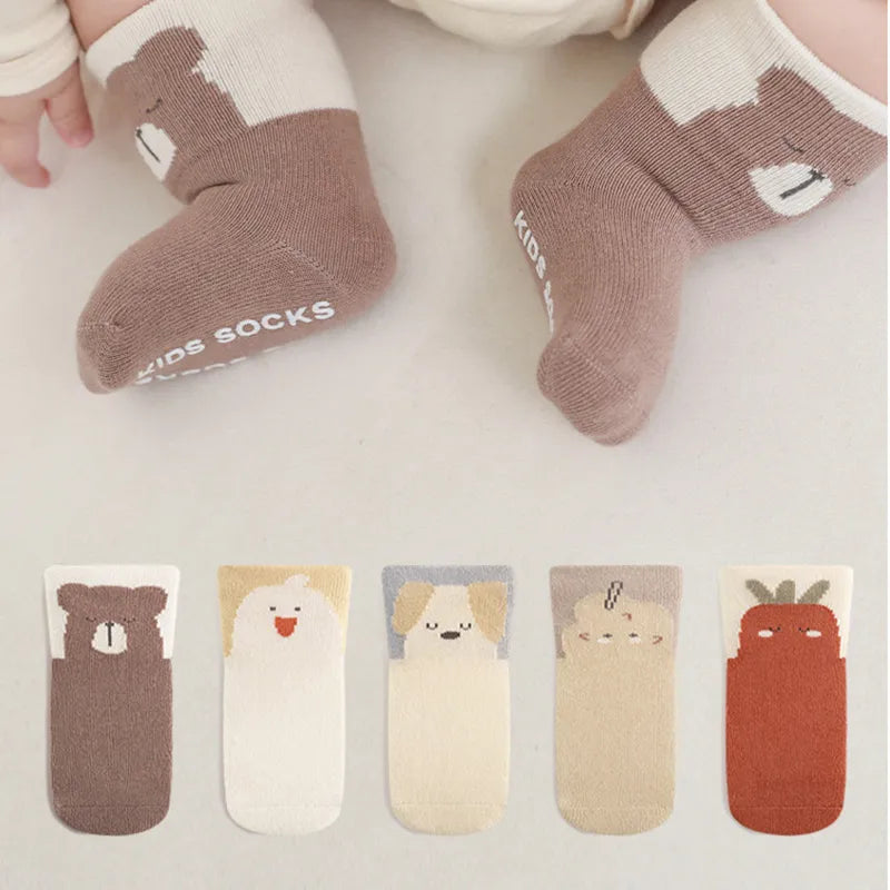 5 Pairs Comfy Cartoon Midi Socks