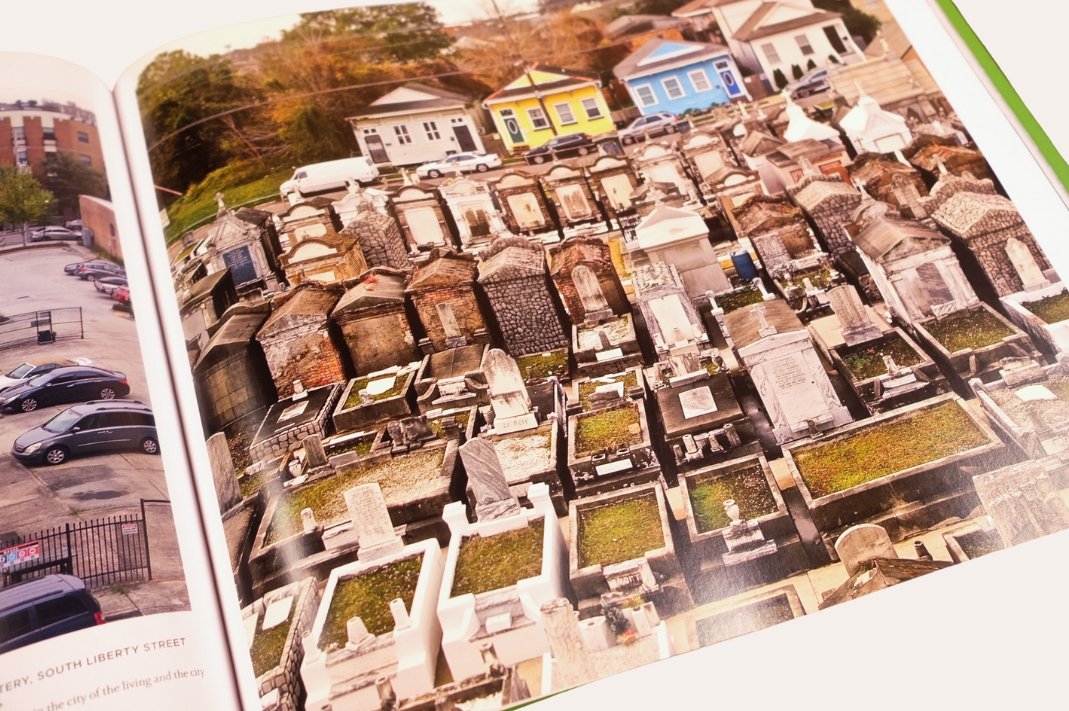 Above New Orleans : Roofscapes of the Crescent City