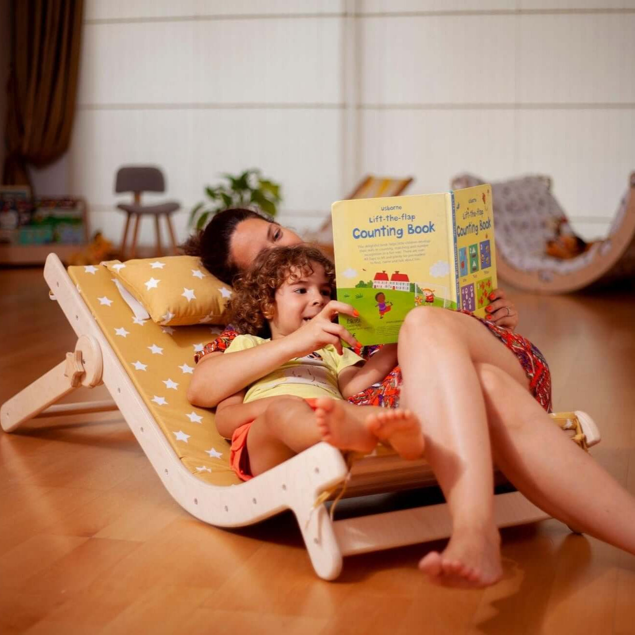 Adjustable Lounge Chair with Comfy Pad for Kids