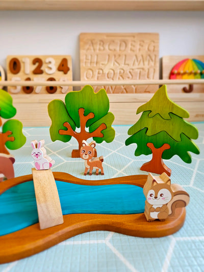 QToys  Woodland Animal Play Set