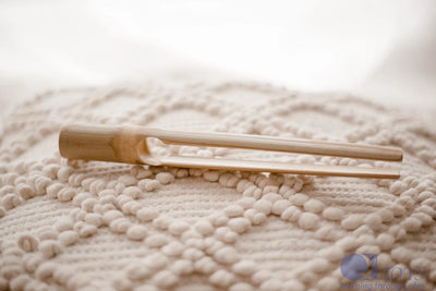 QToys  Bamboo Tongs