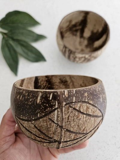 QToys Leaf Patterned Coconut Bowl