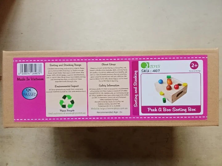 QToys Peek a Boo Sorting Box
