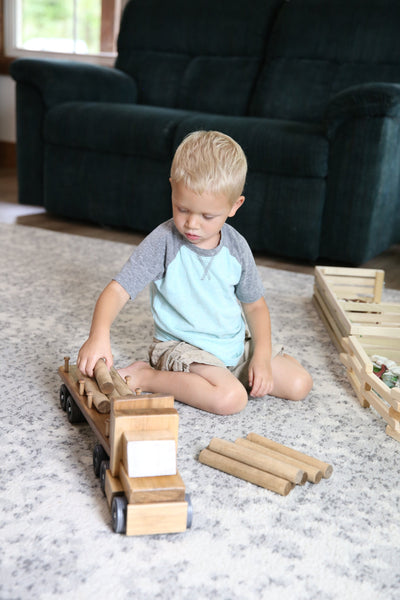 Amish-Made Wooden Log Semi Truck Toy, With Removable Logs - Kidtoycart