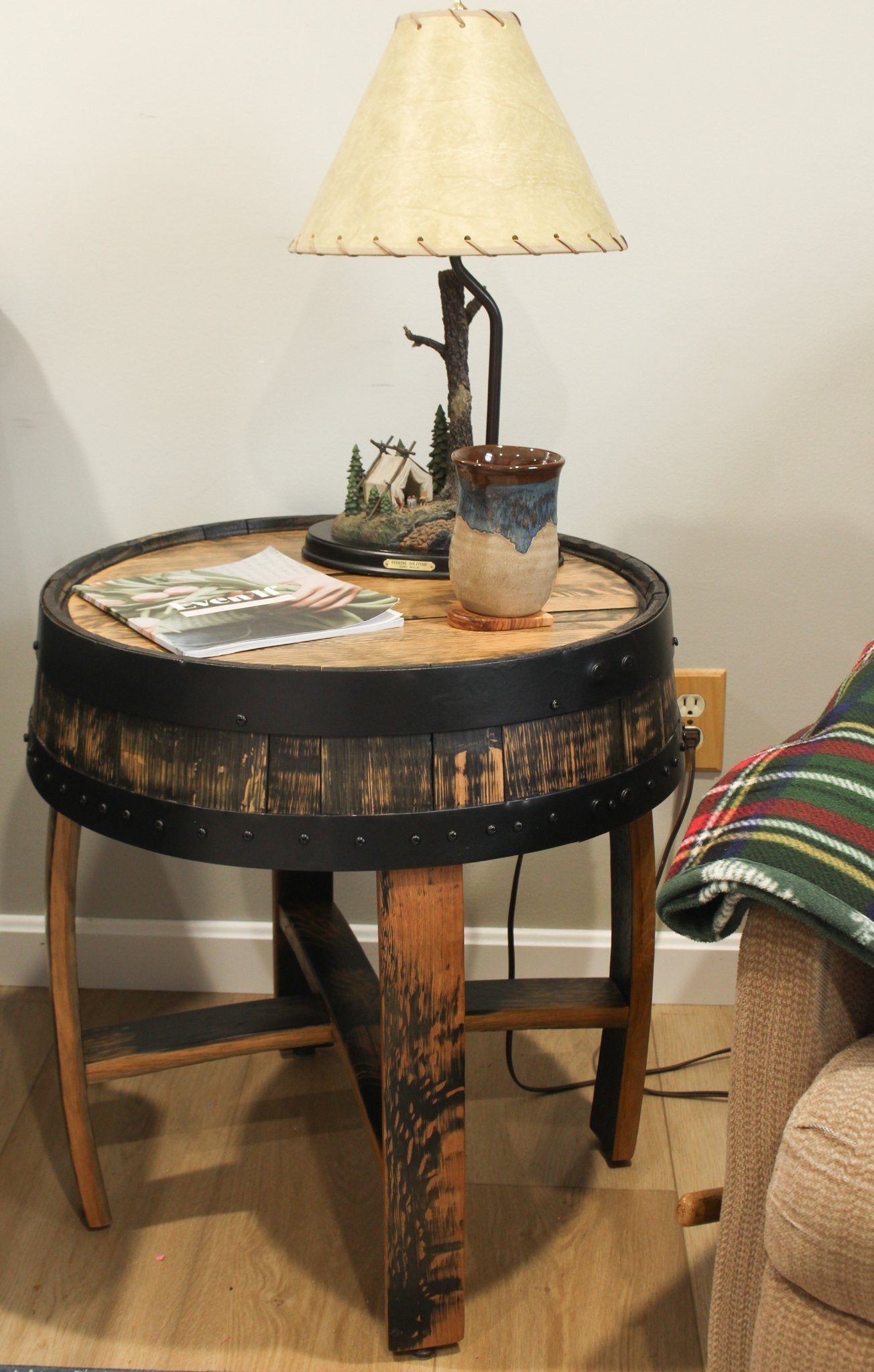 Amish-Made Rustic Barrel-Top End Table, Reclaimed Whiskey Barrel Table with Barrel Rings - Kidtoycart