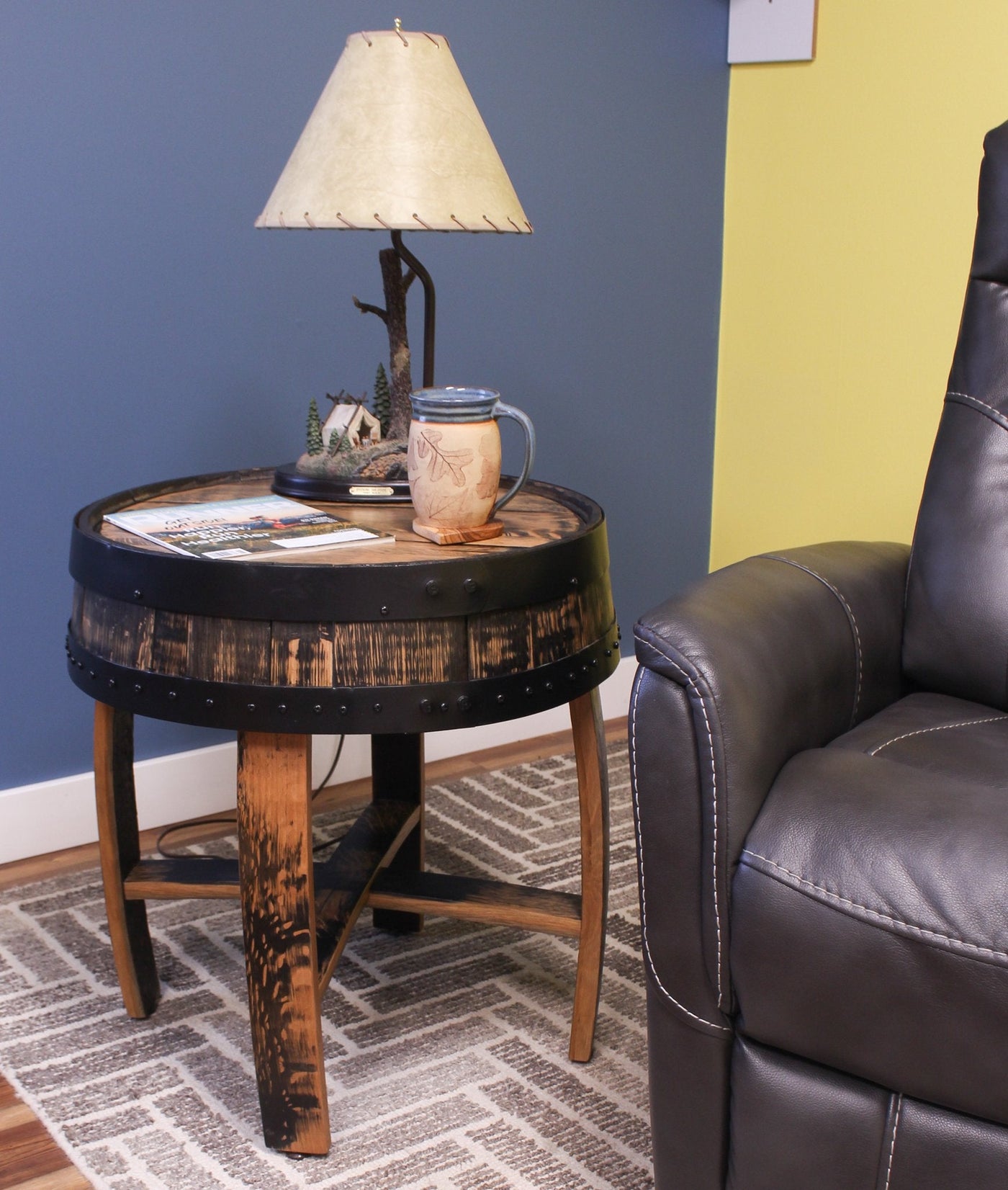 Amish-Made Rustic Barrel-Top End Table, Reclaimed Whiskey Barrel Table with Barrel Rings - Kidtoycart