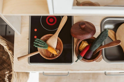 QToys MAHOGANY PAN & POT SET