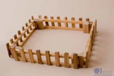 QToys Wooden fence set of 4